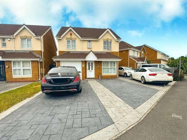 House for sale in Worle, Weston-super-mare