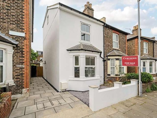 House for sale in Norbiton, Greater London