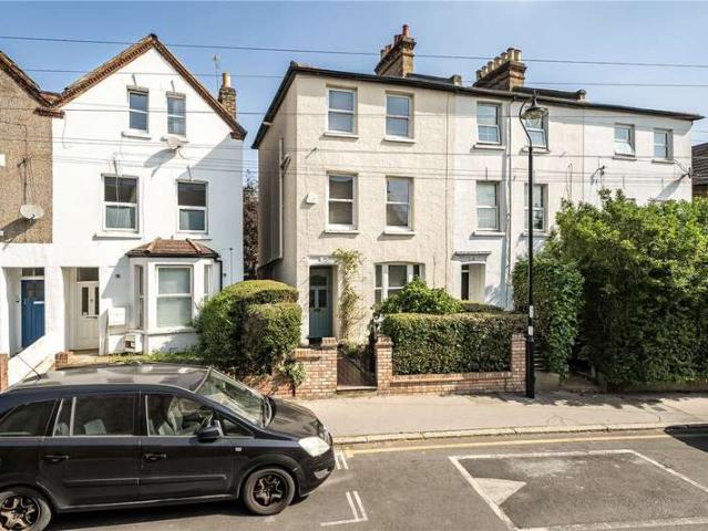 House for sale in London Borough of Croydon, South Norwood