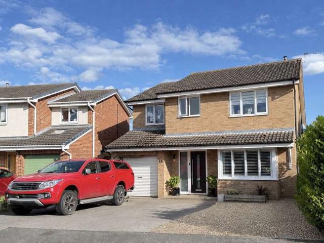 House for sale in High Field, York