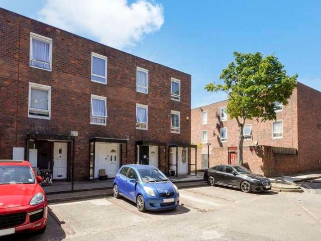 House for sale in Maida Hill, Greater London