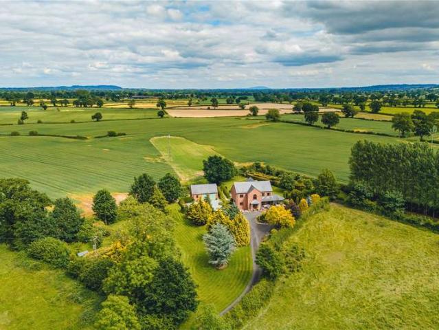 House for sale in Llandrinio, Wales