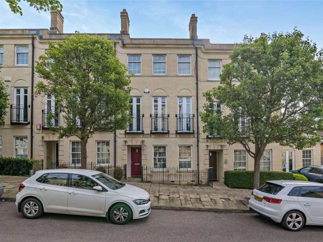 House for sale in Locksbrook, Bath