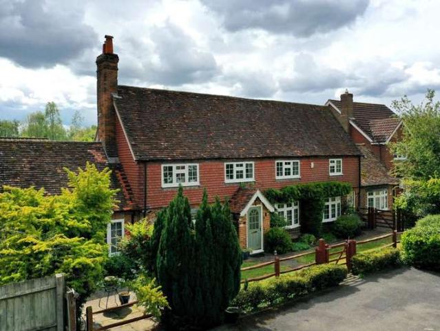 House for sale in Aldermaston Soke, West Berkshire