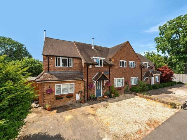 House for sale in Bellfields, Westborough