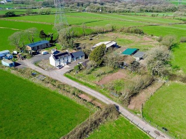 House for sale in Hundleton, Wales