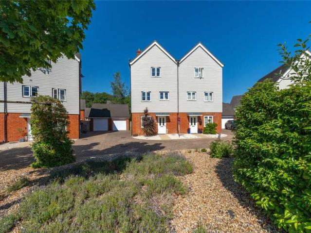 House for sale in Imperial Park, Midway