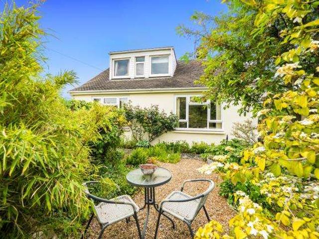House for sale in Black Bourton, Oxfordshire