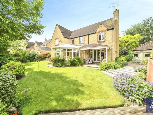 House for sale in Brackley, Northamptonshire