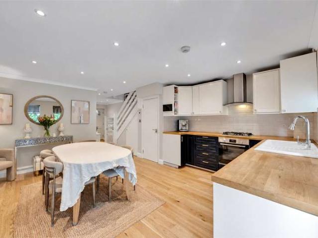 House for sale in Kensal Town, Greater London