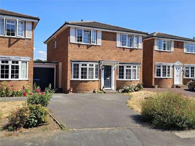 House for sale in Row Town, Surrey