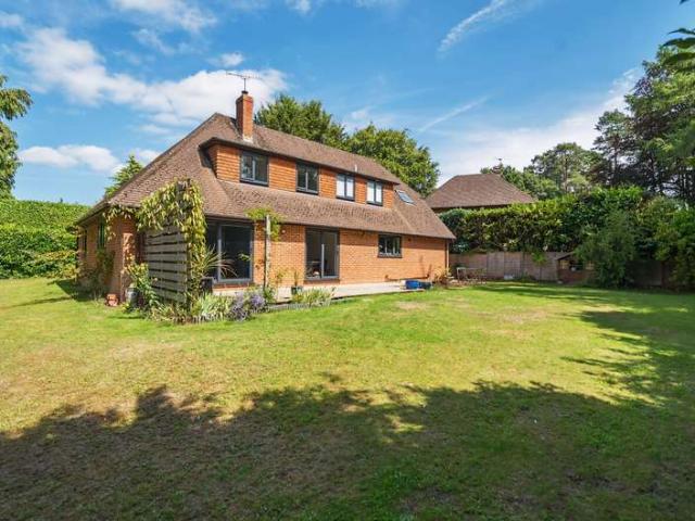 House for sale in Bolton Low Houses, Hampshire