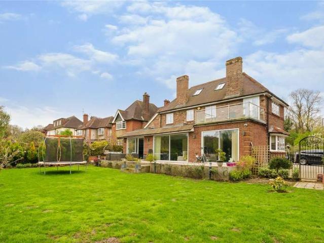 House for sale in London Borough of Barnet, Greater London