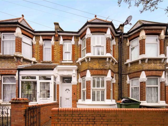 House for rent in Upton Park, Greater London