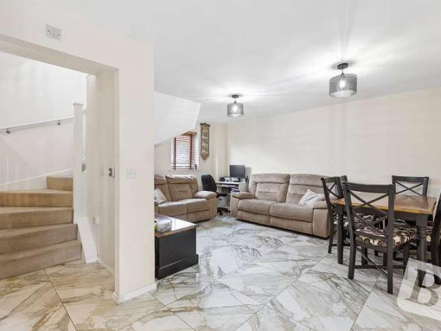 House for sale in Greater London