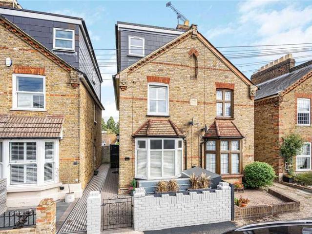 House for sale in Egham Hythe, Runnymede