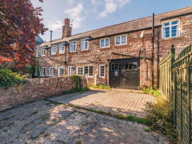 House for sale in Ganarew
