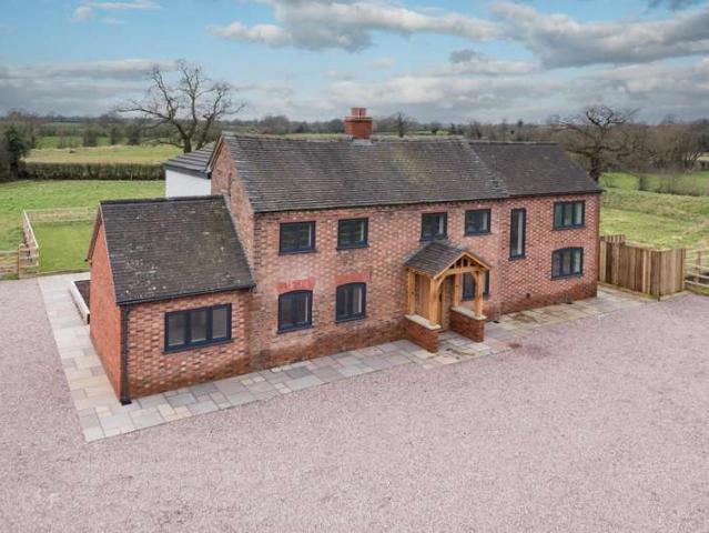 House for sale in Burland and Acton