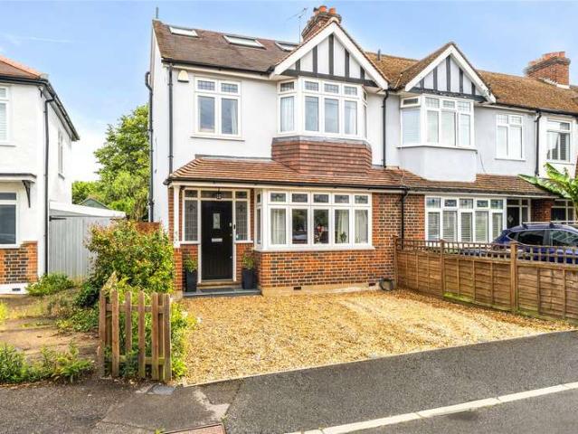 House for sale in Surbiton, Greater London