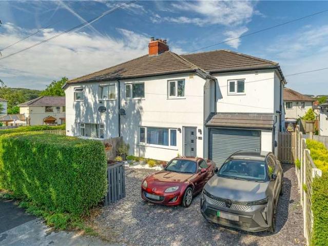 House for sale in Ben Rhydding, Bradford