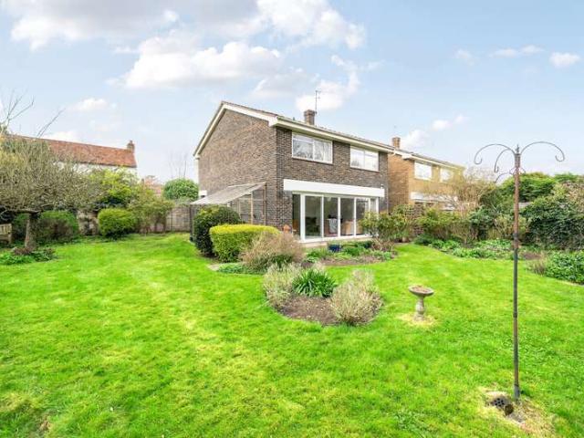 House for sale in Lower Halliford, Surrey