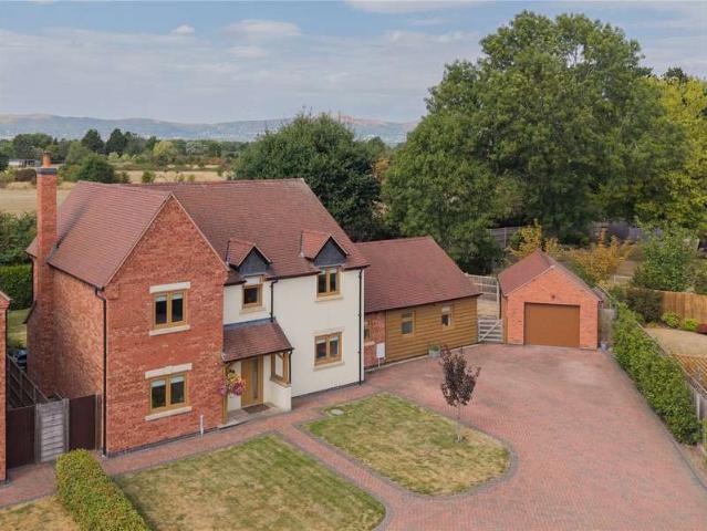 House for sale in Forthampton, Worcestershire