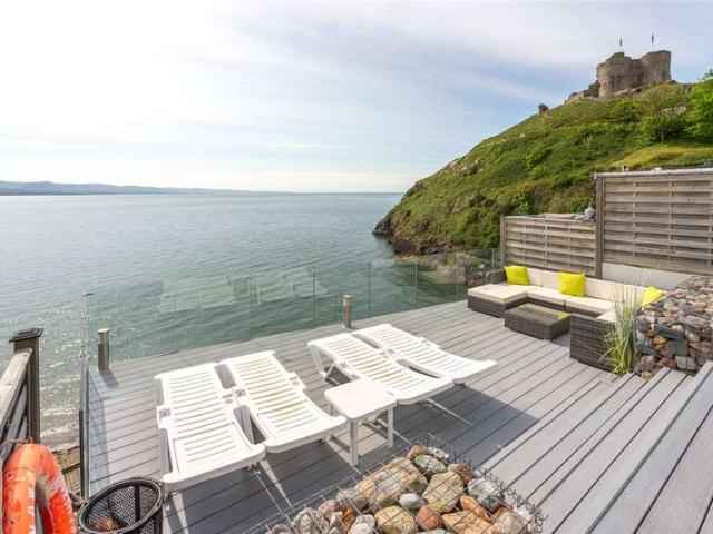 House for sale in Criccieth