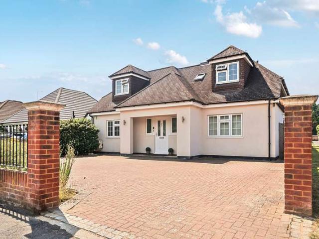 House for sale in Row Town, Surrey