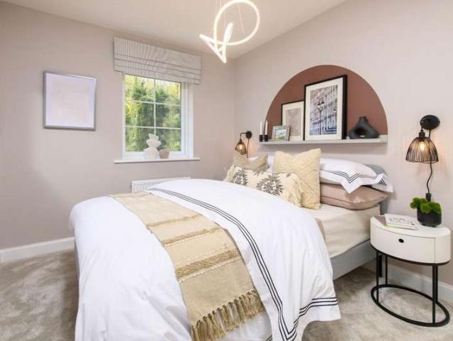 House for sale in Waltham