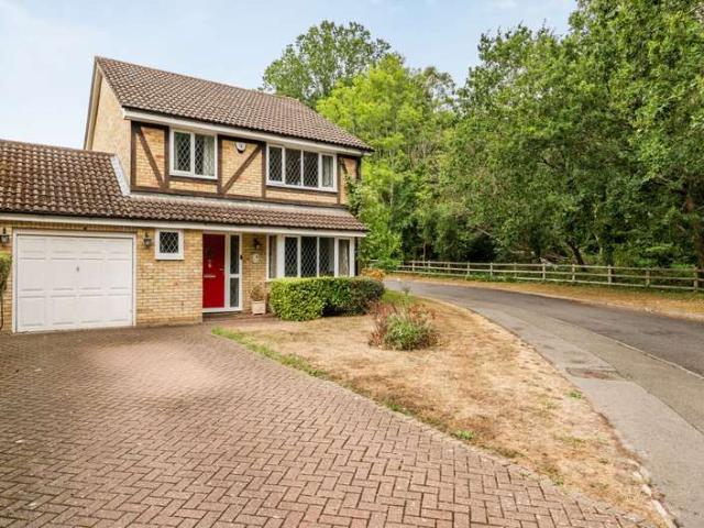 House for sale in Binfield