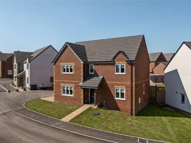 House for sale in Chard Town, Chard