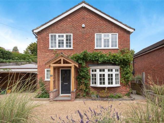 House for sale in Wrecclesham, Fole