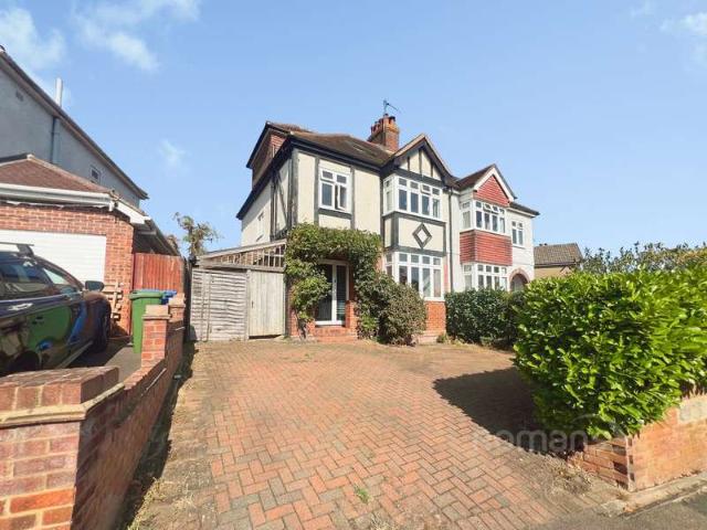 House for sale in Aldershot, Rushmoor
