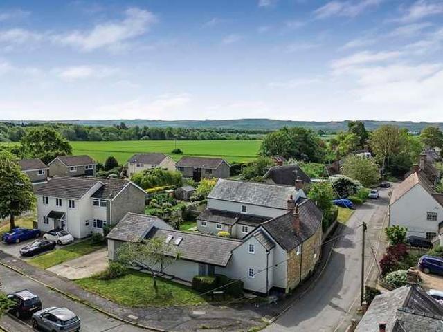 House for sale in Great Coxwell, Dromore