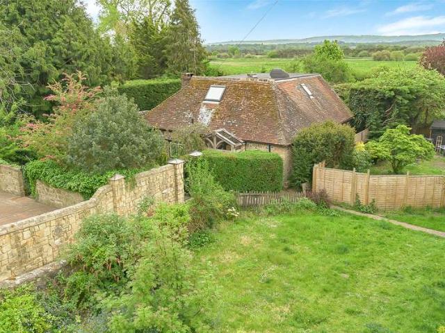 House for sale in Marehill, Horsham
