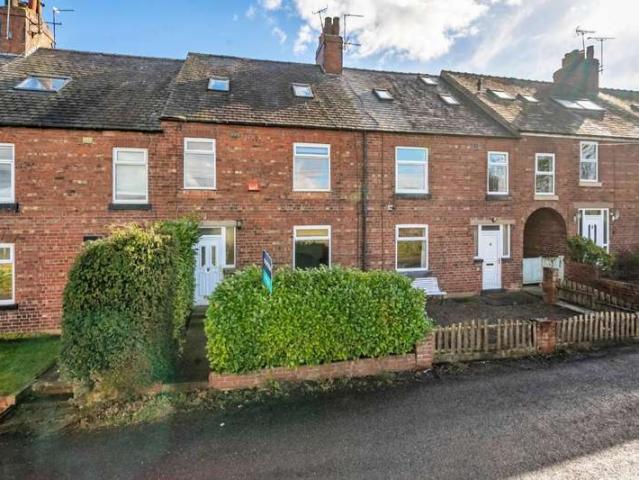 House for sale in Fishers Green, North Yorkshire