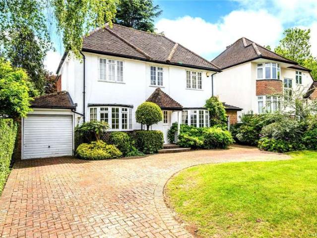 House for sale in Nork, Red Hill
