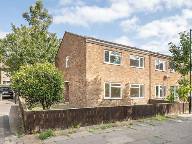 House for sale in Forest Gate, Greater London