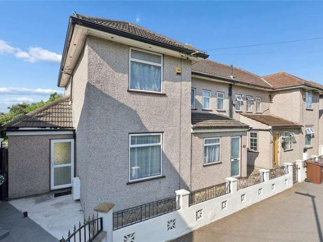 House for sale in Becontree, Greater London