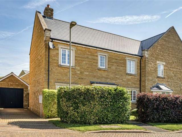 House for sale in Chipping Norton, Black Bourton