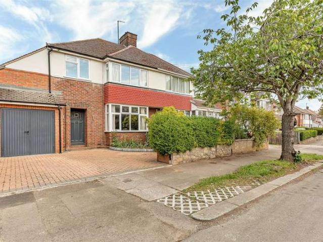 House for sale in Newnham, Bedford