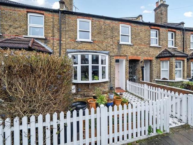 House for sale in Strawberry Hill, Greater London