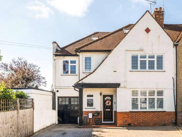 House for sale in Moneyhill, Three Rivers