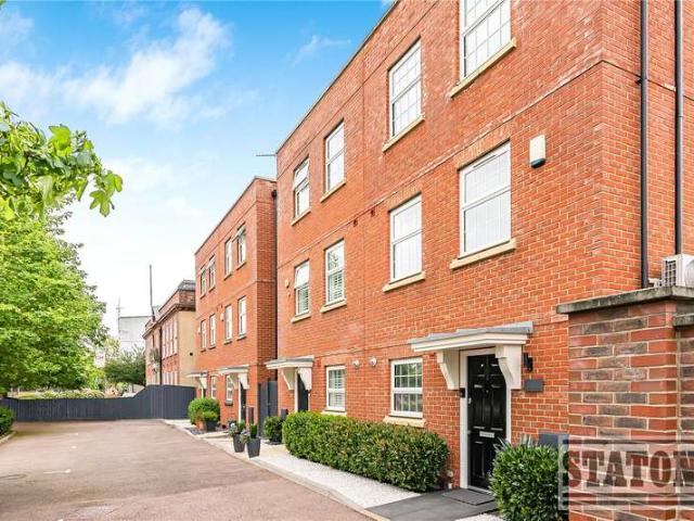 House for sale in Hatfield, Fretherne