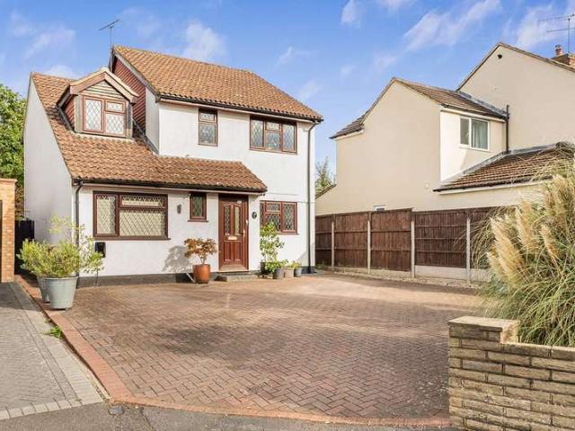 House for sale in Westborough, Surrey