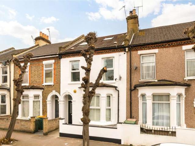 House for sale in Upton, Greater London