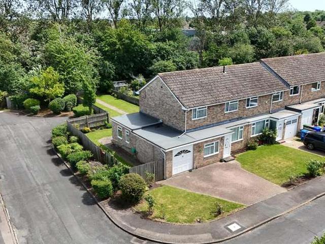 House for sale in Dedworth, Windsor