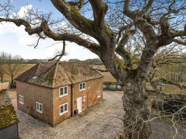 House for sale in Littlecote, West Sussex