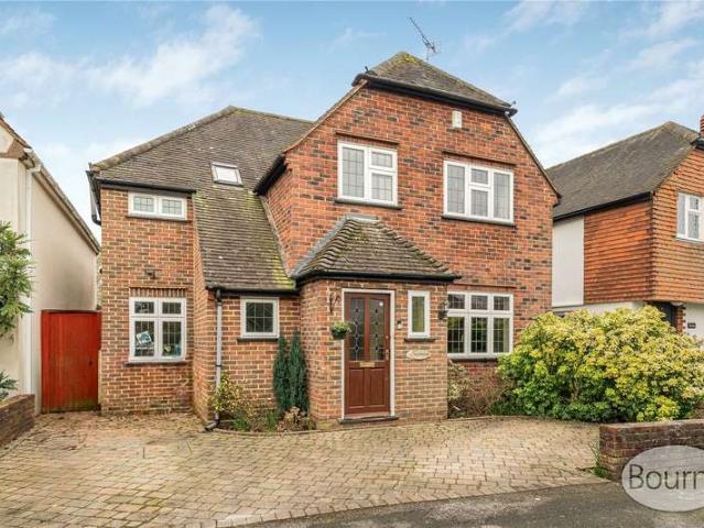 House for sale in Horsell, Woking