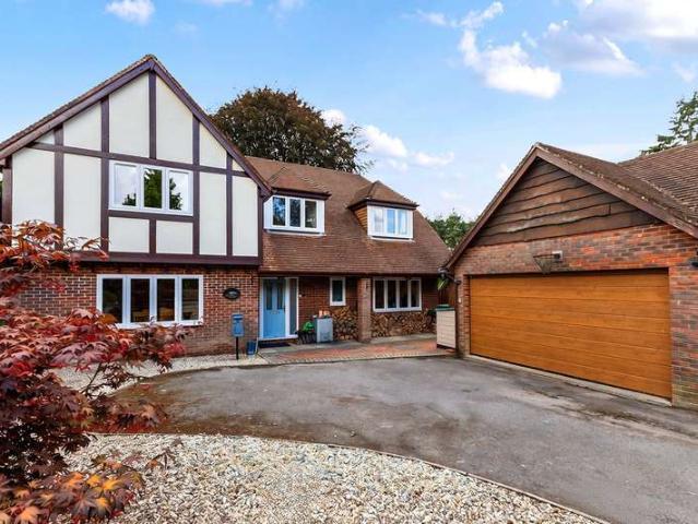 House for sale in Bolton Low Houses, Hampshire